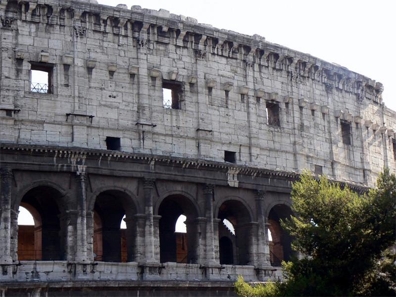 colisuem16.JPG - Roman Colosseum